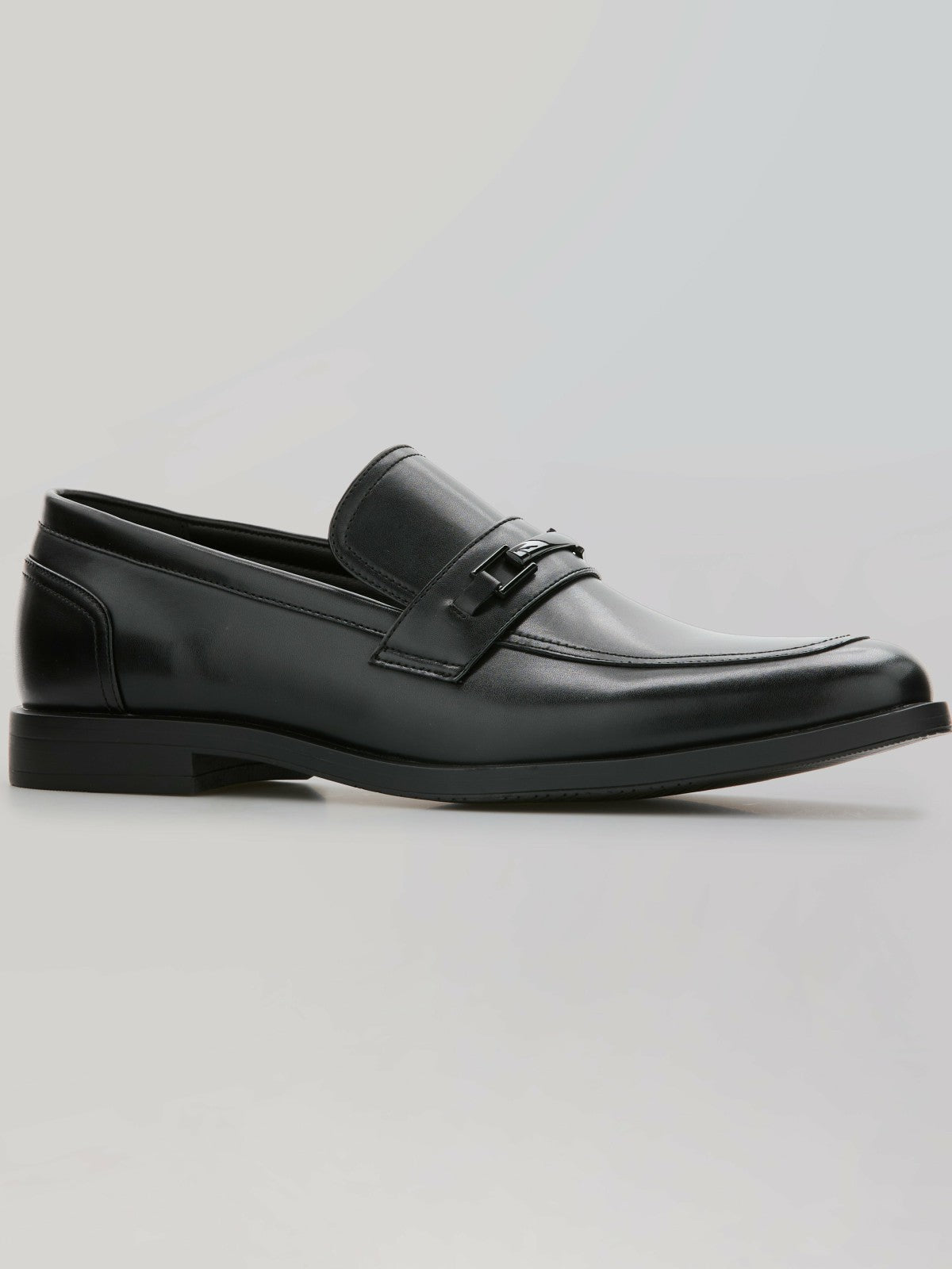 Black,7.5