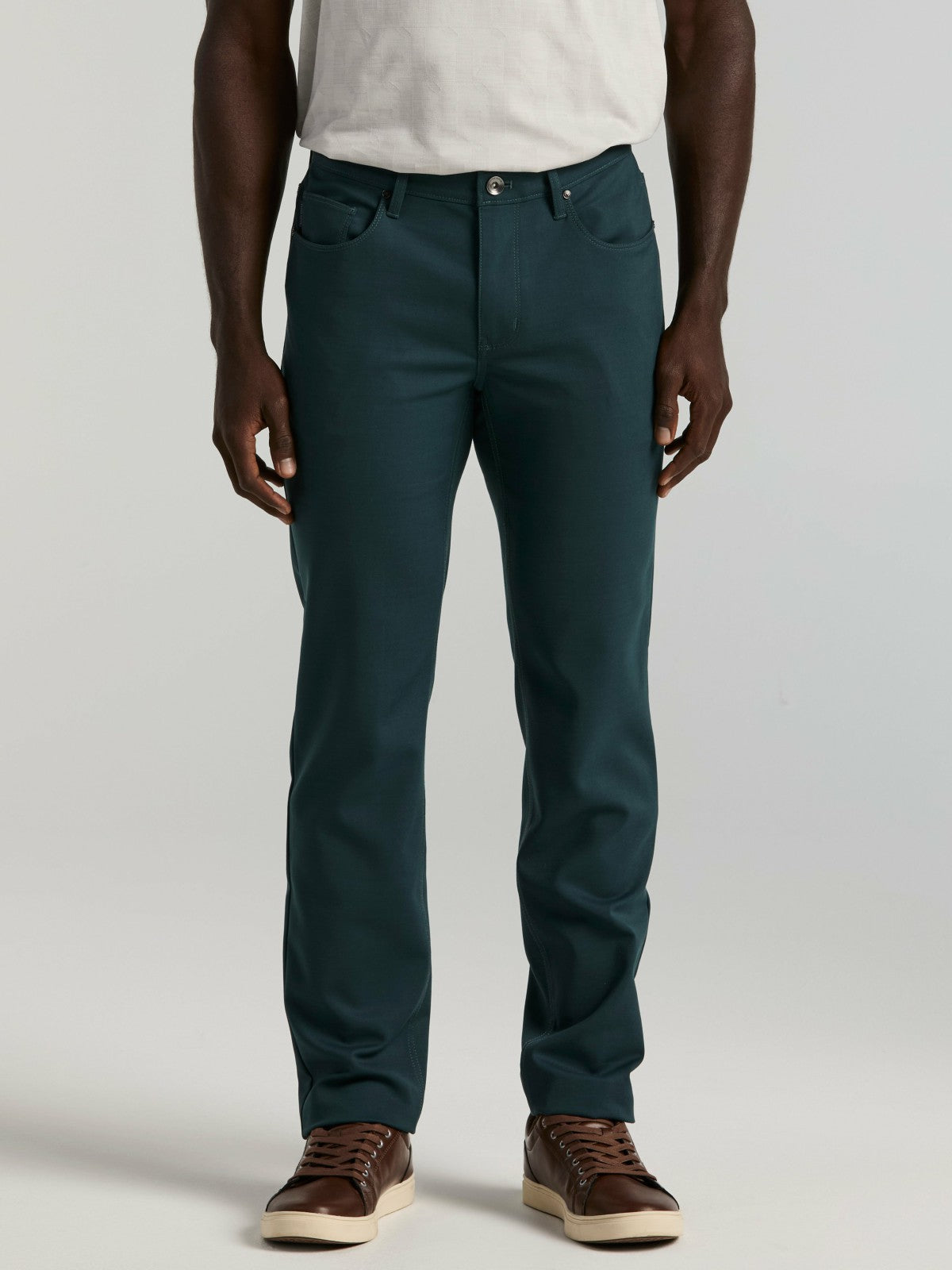 Perry Ellis Slim Fit Double Cloth 5-Pocket Pants