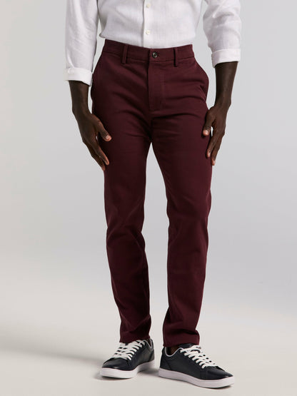 Perry Ellis Slim Fit Dyed Solid Twill Chino Pant