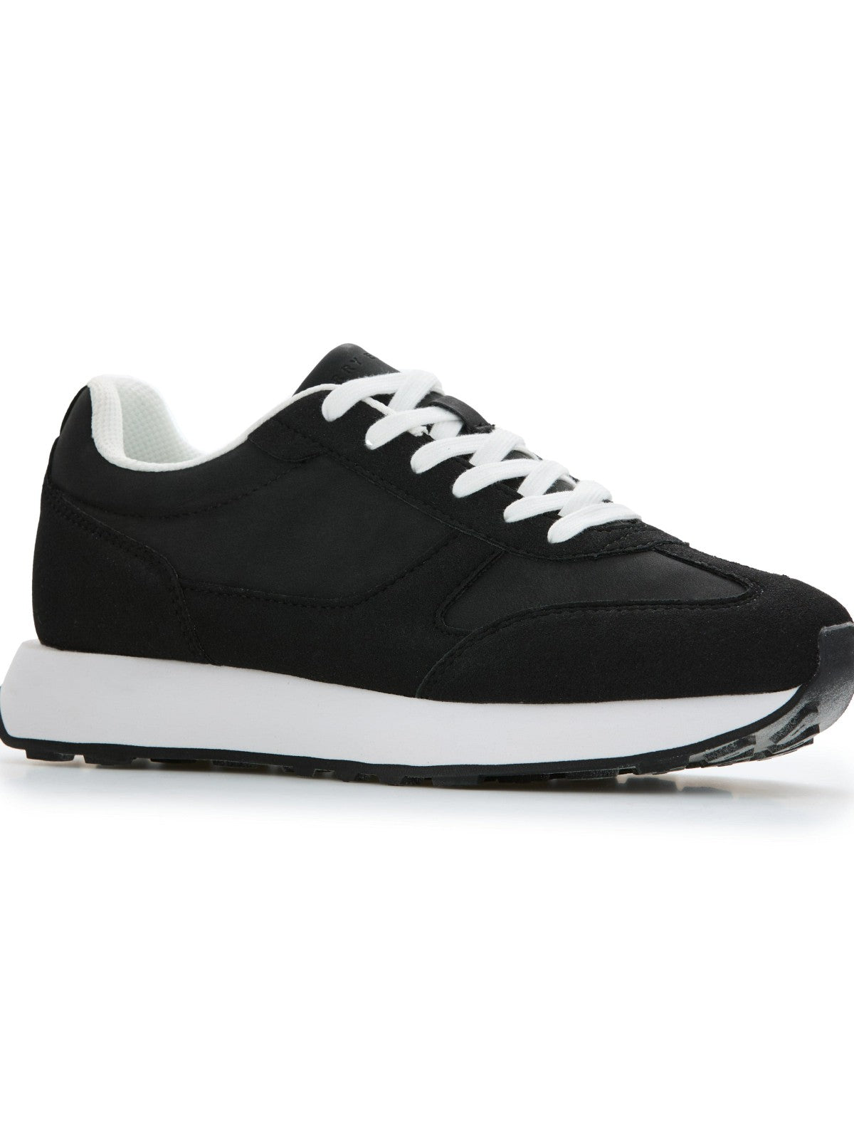 Perry Ellis Stride Sneaker